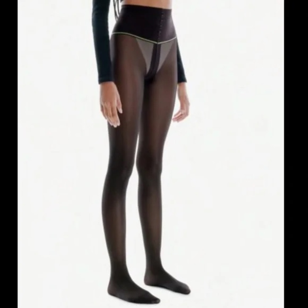 Sheertex Classic Rip-Resistant Tights in Cocoa
